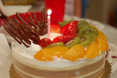 Birthday cake - one candle