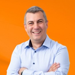 Стойне Василев